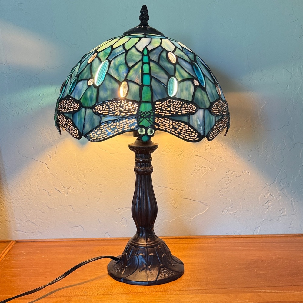 Stained Glass Dragonfly Table Lamp - Tiffany Style